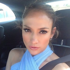 J-Lo selfie.