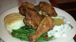 And here's how we ended it...fried chicken at The Plaza right outside Tomorrowland.