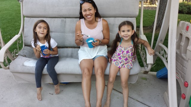 Kaiya, Alyx, and Mylee enjoy ice cream after dinner.