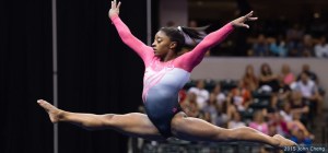 635963781657912748192355232_biles_simone_081315_800x375