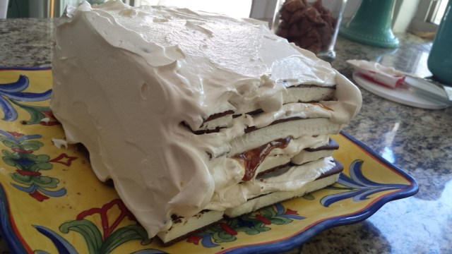 ice-cream-sandwich-cake
