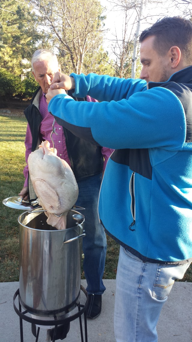 court-frying-turkey